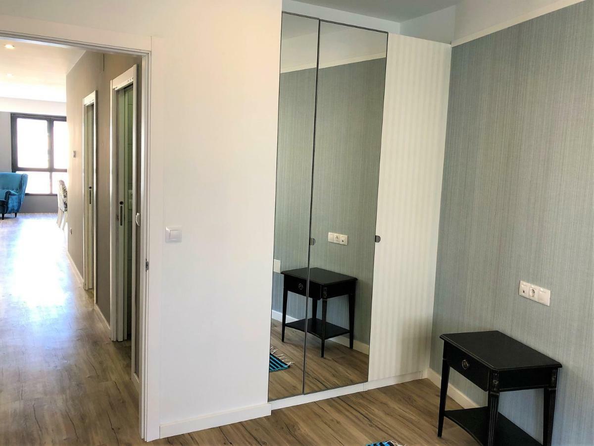 4 Apartamentos De Autor Луго Екстериор снимка