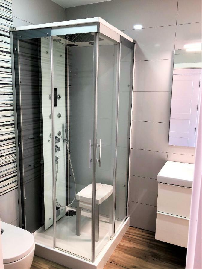 4 Apartamentos De Autor Луго Екстериор снимка